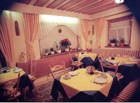 Guest house Mina